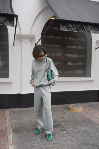 The Oversize Classic Jogger - Fit Petite